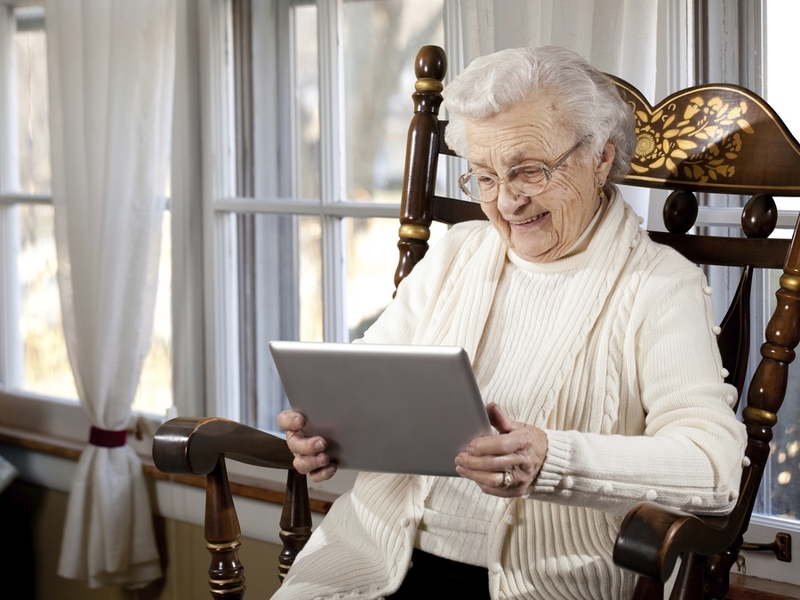 Компания «МегаФон» подключила ростовских бабушек к «онлайн»